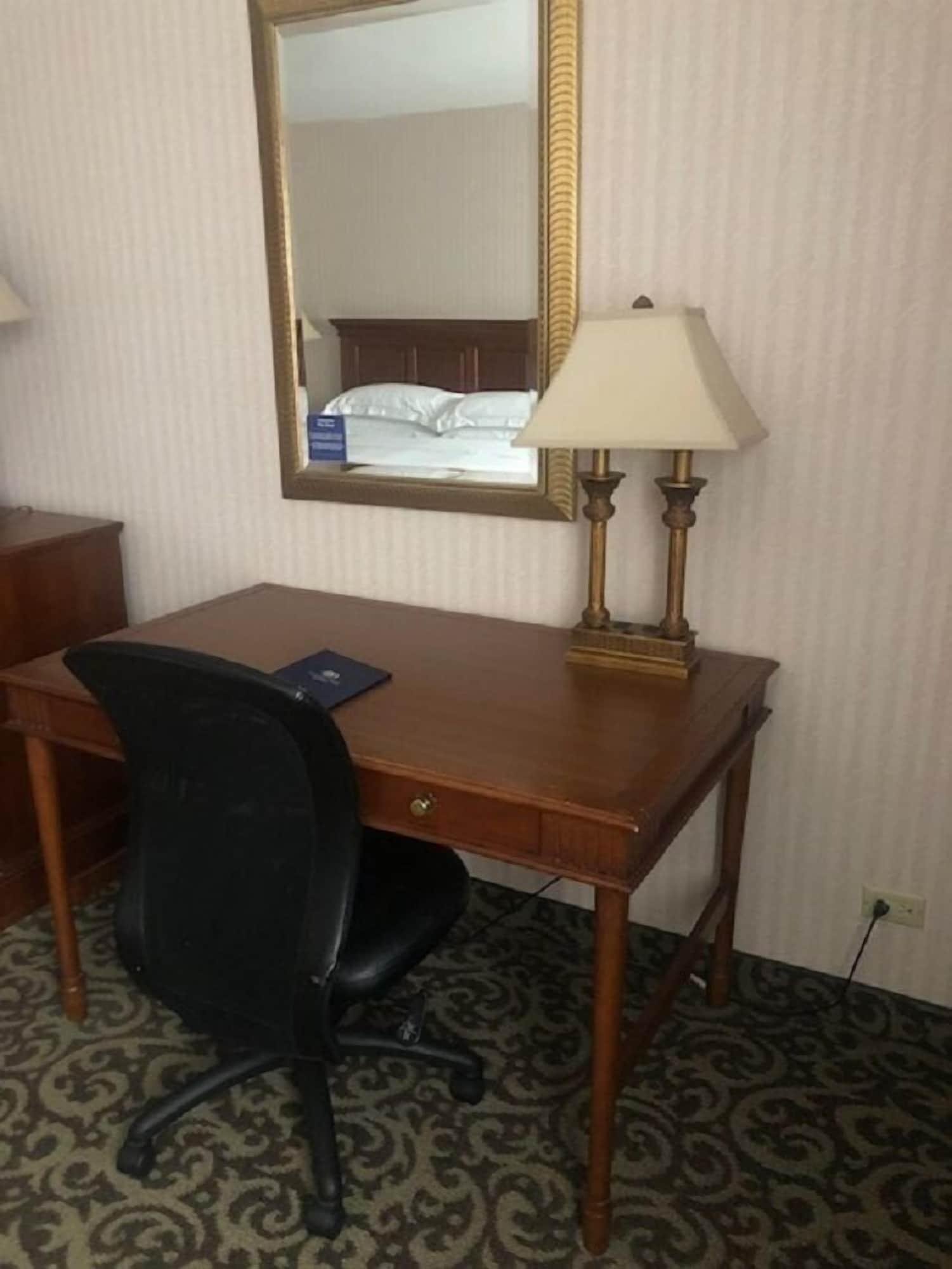 Doubletree By Hilton Lisle Naperville Eksteriør billede