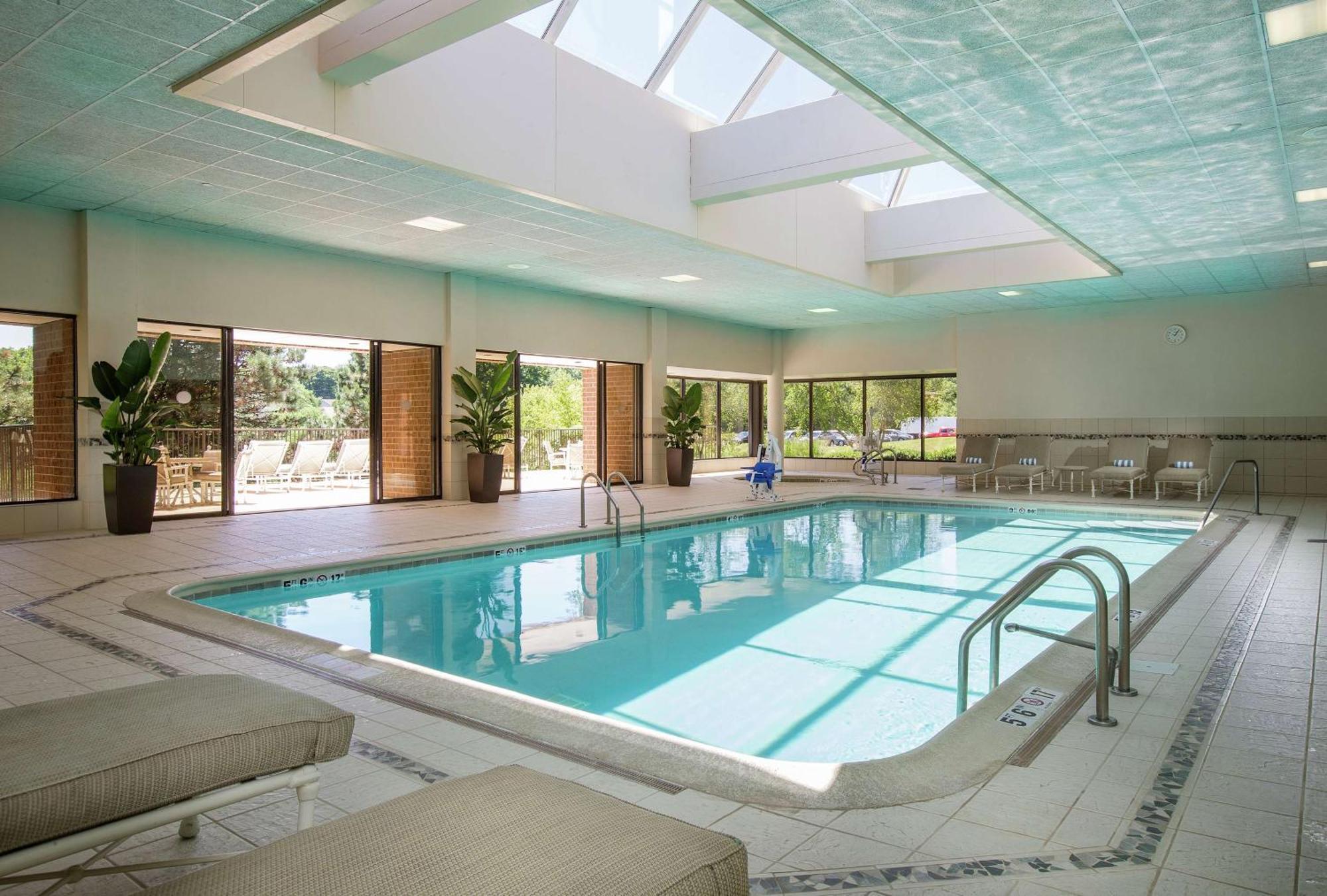 Doubletree By Hilton Lisle Naperville Eksteriør billede