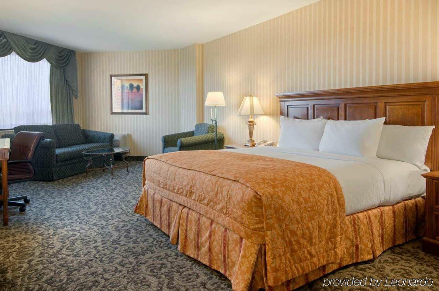 Doubletree By Hilton Lisle Naperville Eksteriør billede